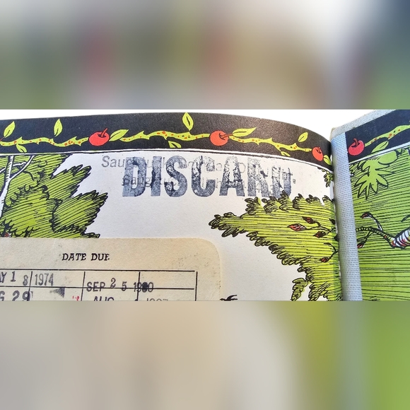 Vintage Illustrated 'The Story of Johnny Appleseed' 1974 Retired Library Book - Picture 6 of 11